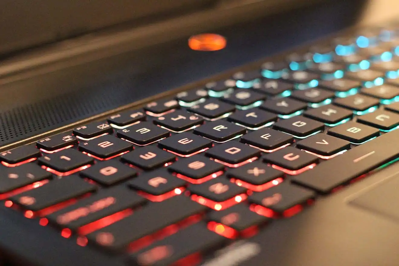 Замена клавиатуры ноутбука MSI в Михайловске