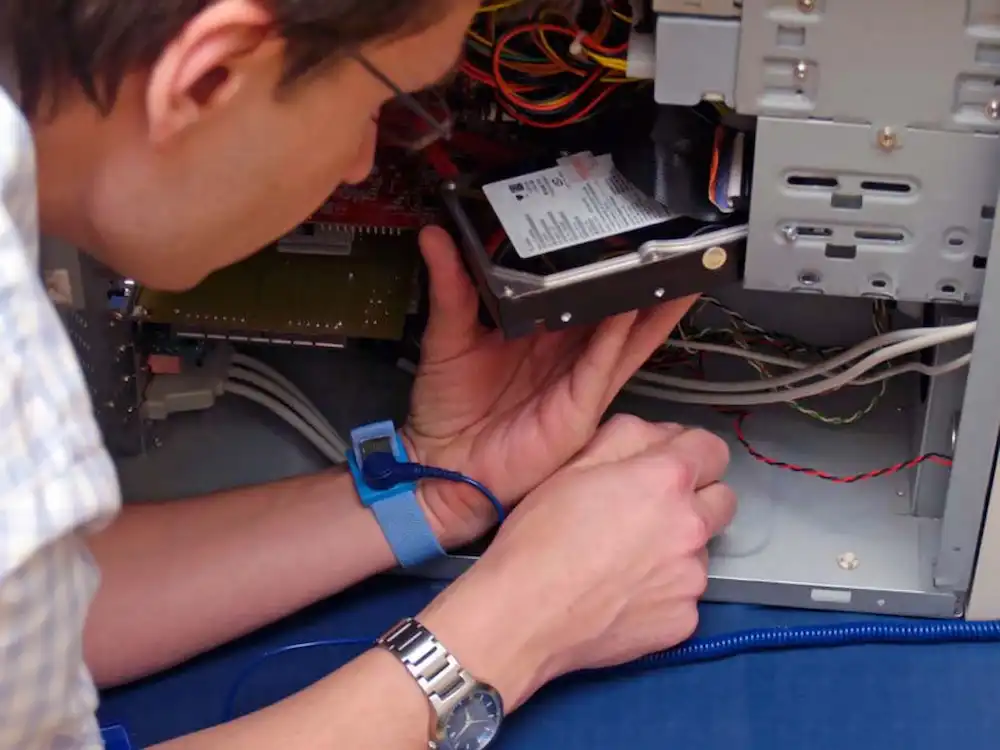 Замена и установка HDD в Михайловске